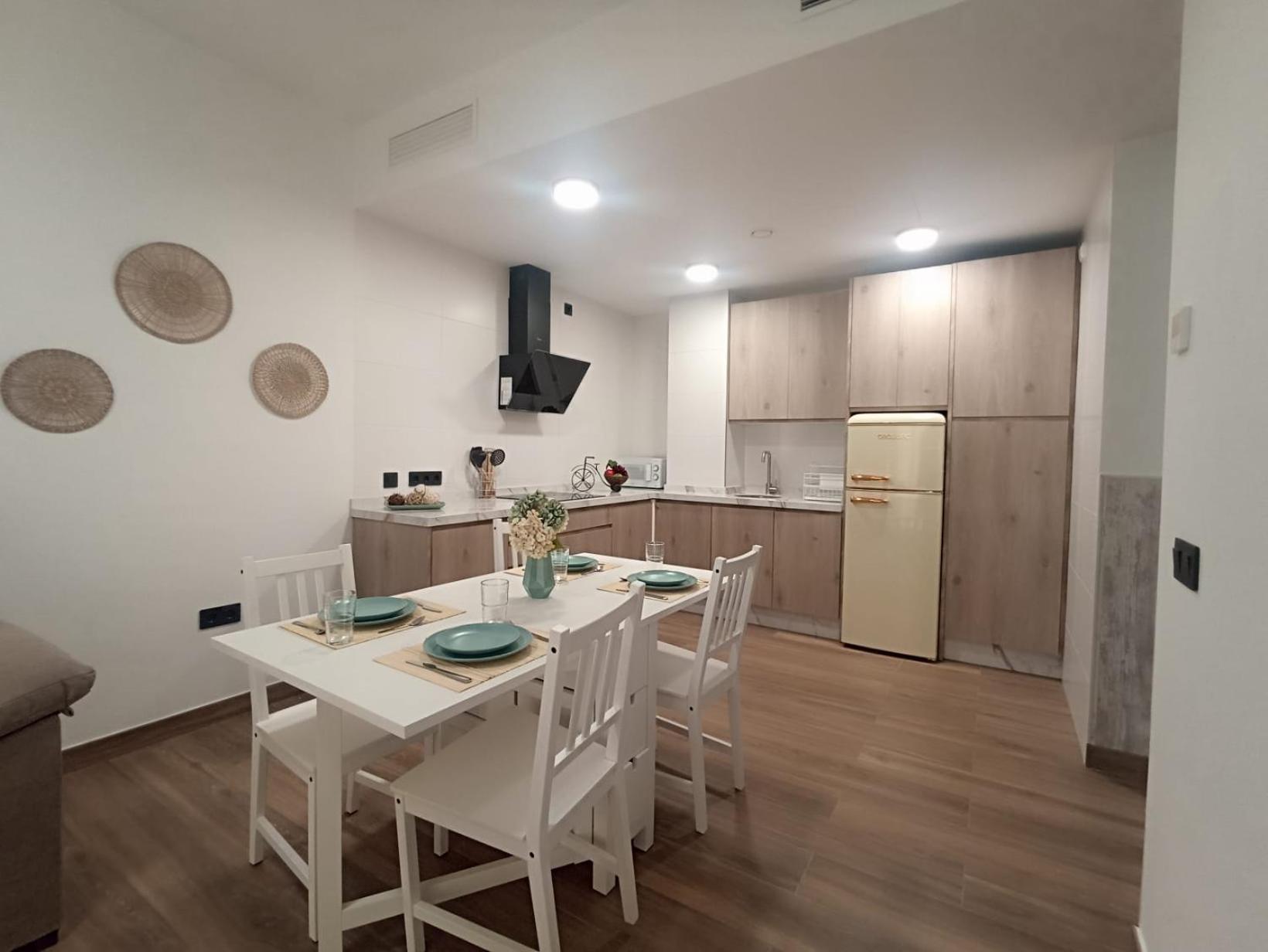Apartamento Nuevo Centrico Con Aparcamiento Privado Incluido Alcalá de Guadaira Buitenkant foto