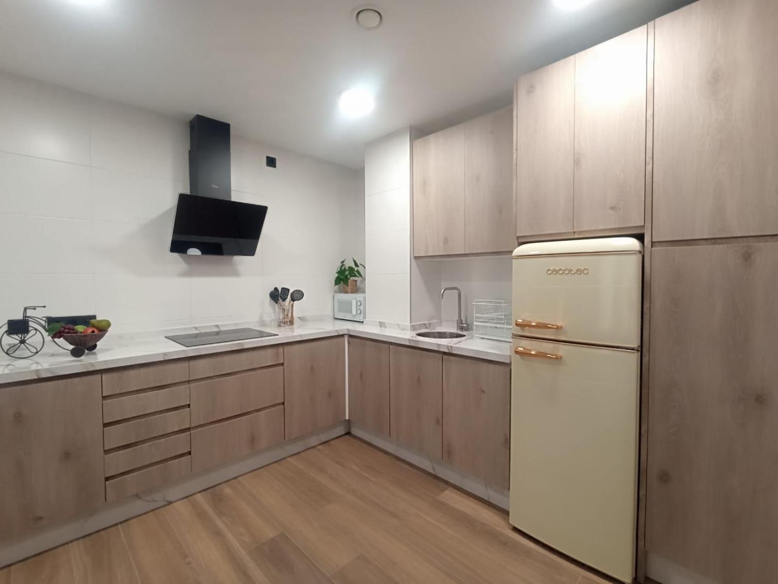 Apartamento Nuevo Centrico Con Aparcamiento Privado Incluido Alcalá de Guadaira Buitenkant foto